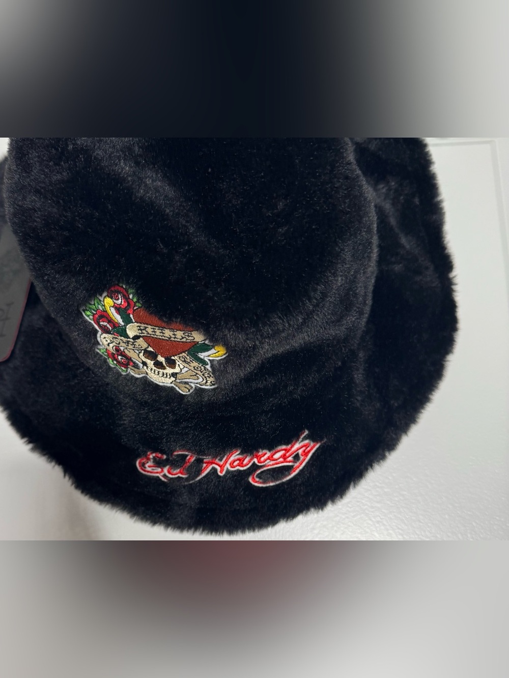 Ed Hardy Black Faux Fur Bucket Hat with Colorful Tattoo Patch velvet one size - Picture 2 of 4